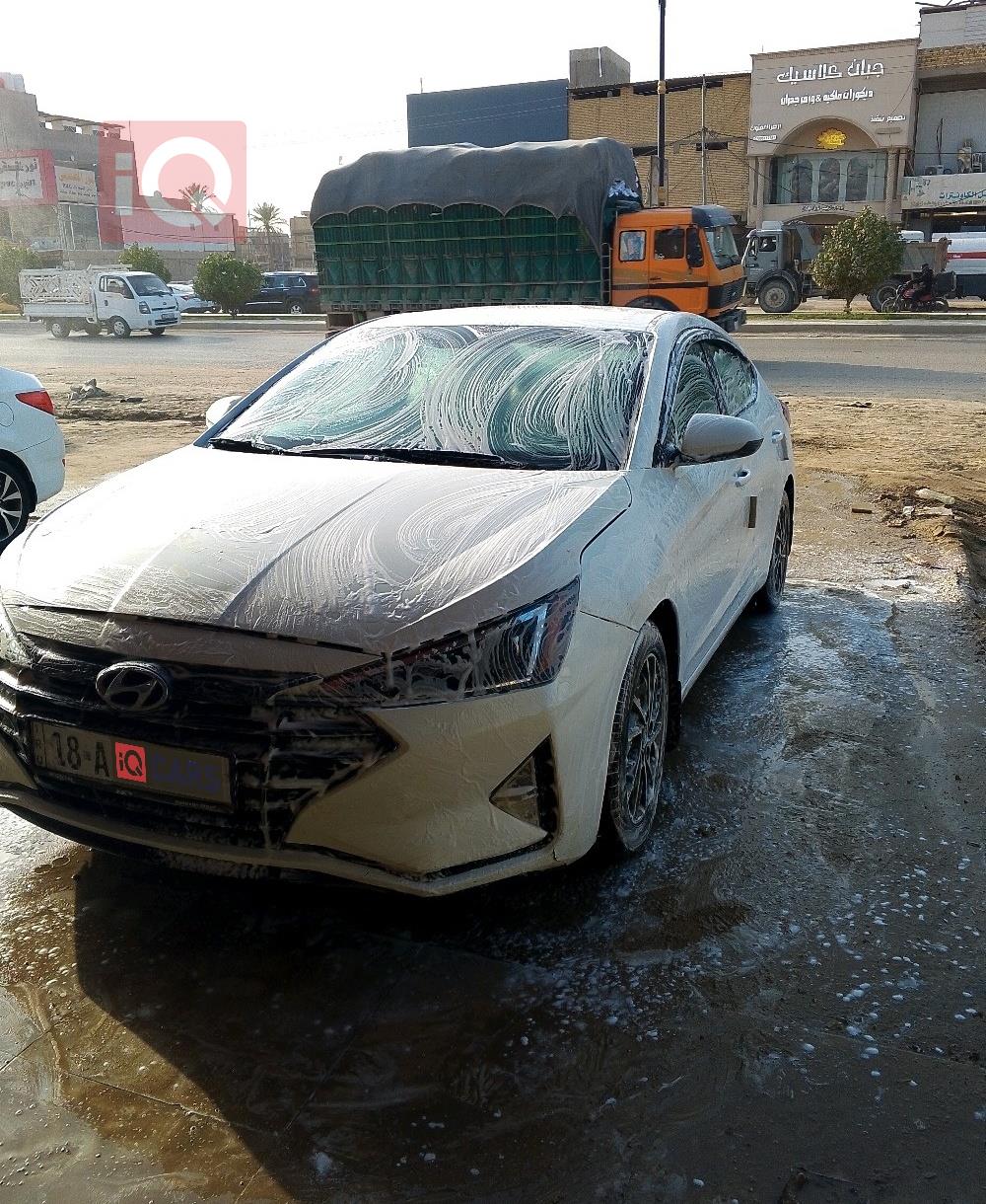 هيونداي النترا